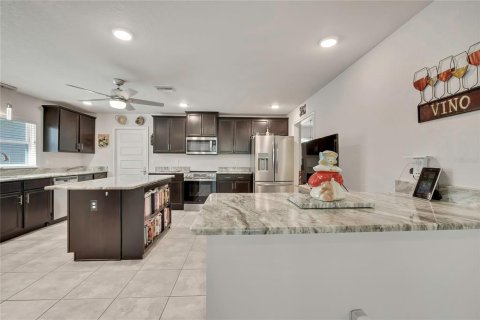 Casa en venta en Homosassa, Florida, 4 dormitorios, 275.27 m2 № 2330970 - foto 14