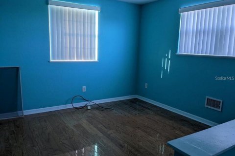 Commercial property in Tampa, Florida 481.23 sq.m. № 1107283 - photo 20