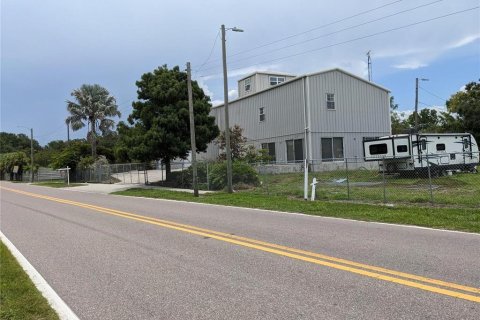 Commercial property in Tampa, Florida 481.23 sq.m. № 1107283 - photo 2