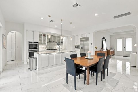 Villa ou maison à vendre à Parkland, Floride: 5 chambres, 382.76 m2 № 2394773 - photo 15