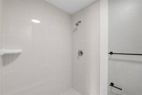 Villa ou maison à vendre à Lakeland, Floride: 5 chambres, 175.03 m2 № 2390911 - photo 12