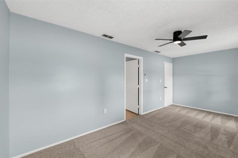 Villa ou maison à vendre à Lakeland, Floride: 5 chambres, 175.03 m2 № 2390911 - photo 8