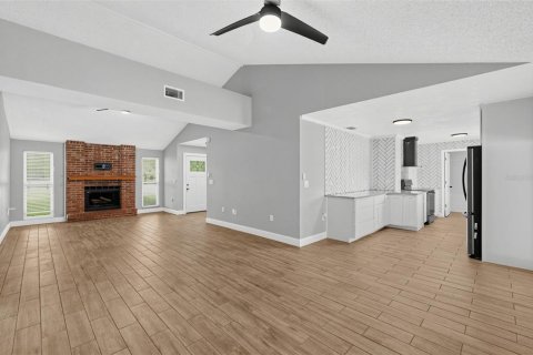 Villa ou maison à vendre à Lakeland, Floride: 5 chambres, 175.03 m2 № 2390911 - photo 3