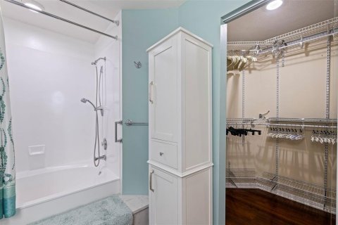 Condominio en venta en Saint Petersburg, Florida, 2 dormitorios, 106.37 m2 № 1723235 - foto 27