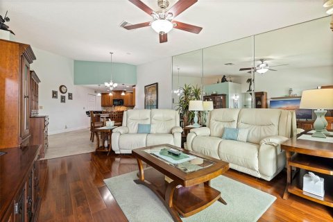 Condominio en venta en Saint Petersburg, Florida, 2 dormitorios, 106.37 m2 № 1723235 - foto 16