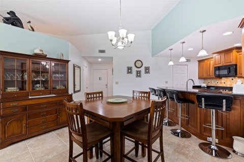 Condominio en venta en Saint Petersburg, Florida, 2 dormitorios, 106.37 m2 № 1723235 - foto 13