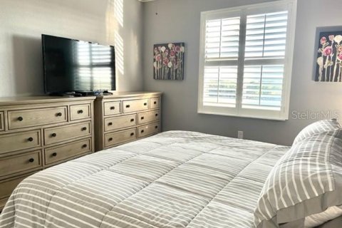 Condo in Bradenton, Florida, 2 bedrooms  № 2239828 - photo 10