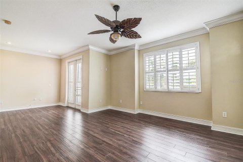 Townhouse in Palm Harbor, Florida 3 bedrooms, 235.79 sq.m. № 2405145 - photo 22