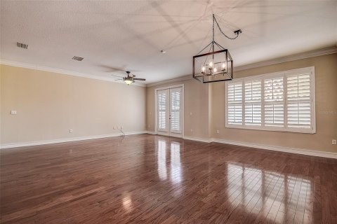 Townhouse in Palm Harbor, Florida 3 bedrooms, 235.79 sq.m. № 2405145 - photo 12