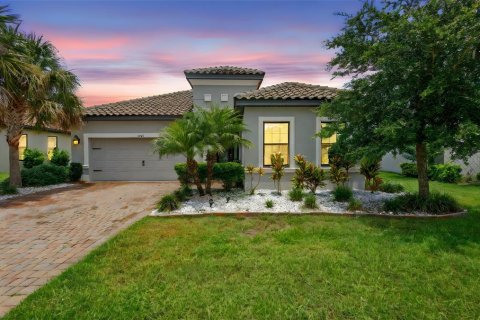 Casa en venta en Kissimmee, Florida, 4 dormitorios, 224.82 m2 № 1847233 - foto 1