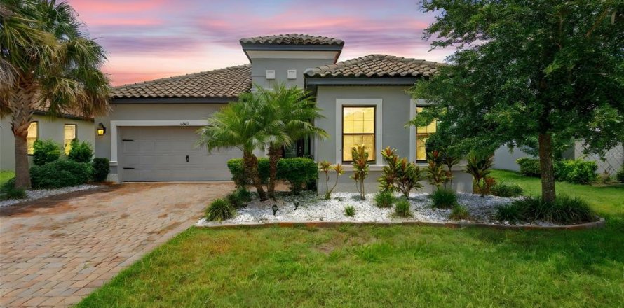 Casa en Kissimmee, Florida 4 dormitorios, 224.82 m2 № 1847233