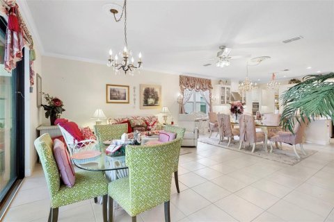 Casa en venta en Kissimmee, Florida, 4 dormitorios, 224.82 m2 № 1847233 - foto 15