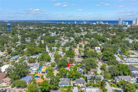 House in Saint Petersburg, Florida 2 bedrooms, 66.89 sq.m. № 1853077 - photo 28