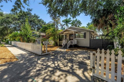House in Saint Petersburg, Florida 2 bedrooms, 66.89 sq.m. № 1853077 - photo 25