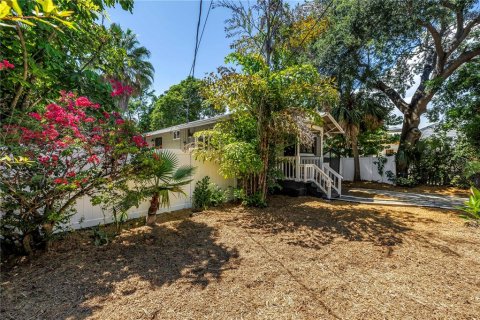House in Saint Petersburg, Florida 2 bedrooms, 66.89 sq.m. № 1853077 - photo 24