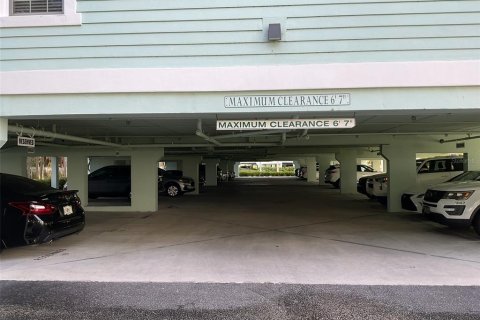 Condo in Punta Gorda, Florida, 3 bedrooms  № 2199744 - photo 2