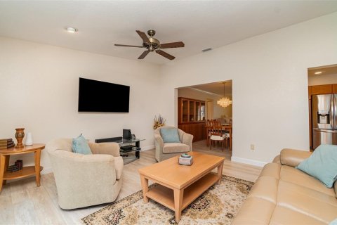 House in Port Charlotte, Florida 3 bedrooms, 251.95 sq.m. № 1652571 - photo 14