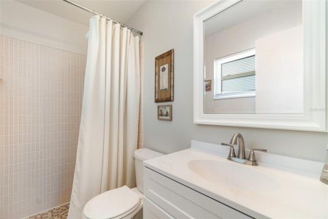 House in Port Charlotte, Florida 3 bedrooms, 251.95 sq.m. № 1652571 - photo 22