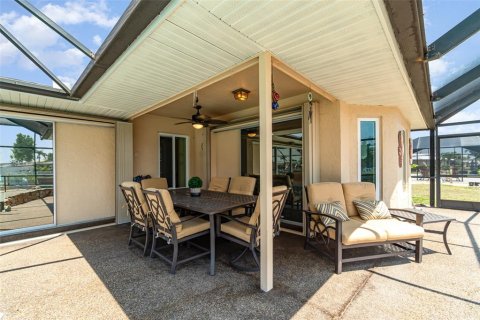 House in Port Charlotte, Florida 3 bedrooms, 251.95 sq.m. № 1652571 - photo 27