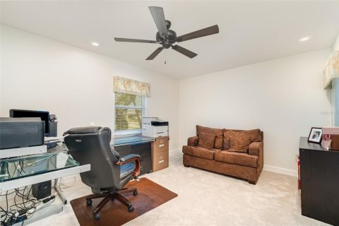 House in Port Charlotte, Florida 3 bedrooms, 251.95 sq.m. № 1652571 - photo 23