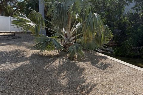 Propiedad comercial en alquiler en Sarasota, Florida, 155.52 m2 № 1842017 - foto 3