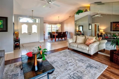 House in Venice, Florida 3 bedrooms, 215.35 sq.m. № 1618758 - photo 23