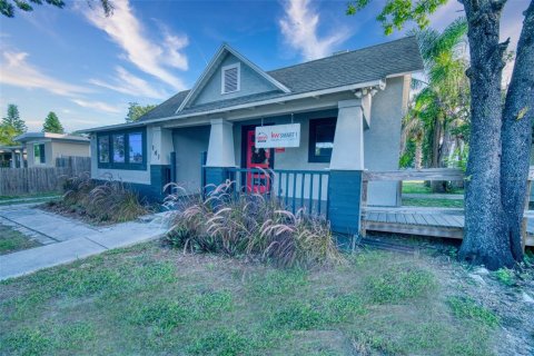 Immobilier commercial à vendre à Winter Haven, Floride: 74.32 m2 № 1791221 - photo 1