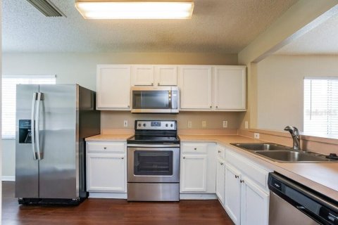 Villa ou maison à louer à Riverview, Floride: 3 chambres, 108.14 m2 № 1905065 - photo 8