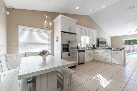 Casa en venta en Davie, Florida, 4 dormitorios, 188.68 m2 № 2000398 - foto 12