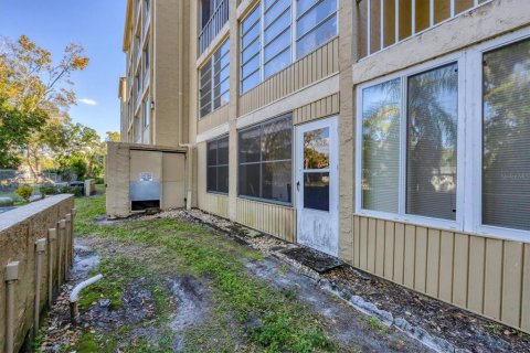 Copropriété à vendre à Bradenton, Floride: 2 chambres, 89.19 m2 № 2115990 - photo 24