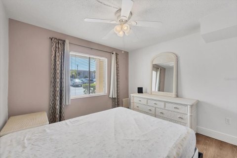 Copropriété à vendre à Bradenton, Floride: 2 chambres, 89.19 m2 № 2115990 - photo 20