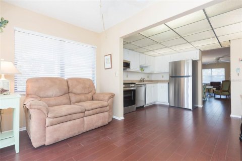 Condominio en alquiler en Bradenton, Florida, 2 dormitorios, 97.55 m2 № 1798472 - foto 10