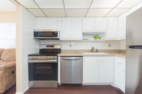 Condominio en alquiler en Bradenton, Florida, 2 dormitorios, 97.55 m2 № 1798472 - foto 12