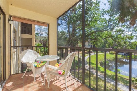 Condominio en alquiler en Bradenton, Florida, 2 dormitorios, 97.55 m2 № 1798472 - foto 5
