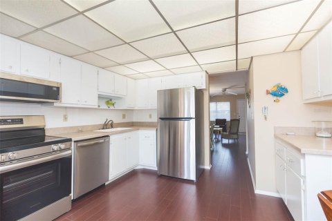Condominio en alquiler en Bradenton, Florida, 2 dormitorios, 97.55 m2 № 1798472 - foto 14