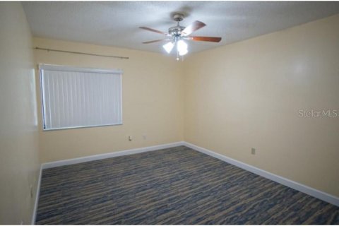 Condominio en alquiler en Temple Terrace, Florida, 2 dormitorios, 89.19 m2 № 1870687 - foto 15