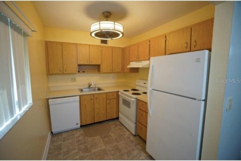 Condominio en alquiler en Temple Terrace, Florida, 2 dormitorios, 89.19 m2 № 1870687 - foto 4