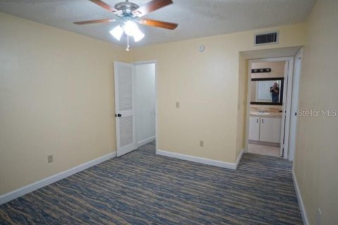 Condominio en alquiler en Temple Terrace, Florida, 2 dormitorios, 89.19 m2 № 1870687 - foto 14