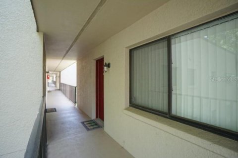 Condominio en alquiler en Temple Terrace, Florida, 2 dormitorios, 89.19 m2 № 1870687 - foto 3