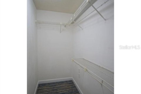 Condominio en alquiler en Temple Terrace, Florida, 2 dormitorios, 89.19 m2 № 1870687 - foto 12