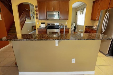 House in Riverview, Florida 5 bedrooms, 330.82 sq.m. № 1882897 - photo 4