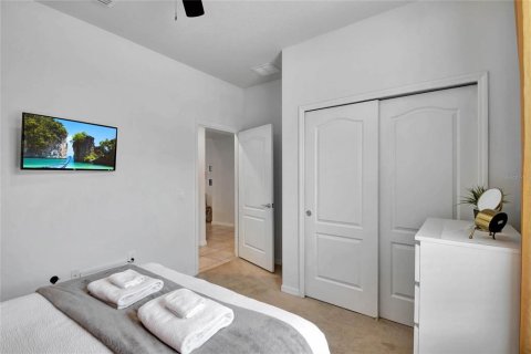 Townhouse in Kissimmee, Florida 5 bedrooms, 210.24 sq.m. № 1540563 - photo 21