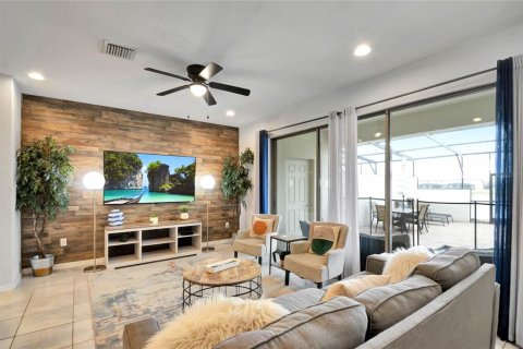 Townhouse in Kissimmee, Florida 5 bedrooms, 210.24 sq.m. № 1540563 - photo 7
