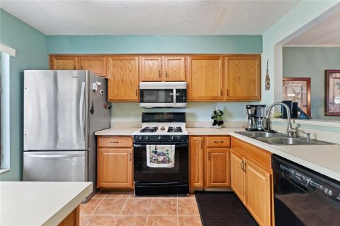 Condominio en venta en Winter Haven, Florida, 2 dormitorios, 121.33 m2 № 1669896 - foto 4