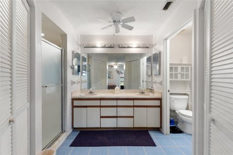 Condominio en venta en Winter Haven, Florida, 2 dormitorios, 121.33 m2 № 1669896 - foto 15