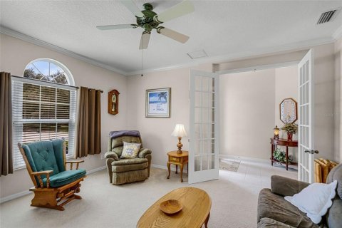 House in Apopka, Florida 4 bedrooms, 294.78 sq.m. № 1917716 - photo 4