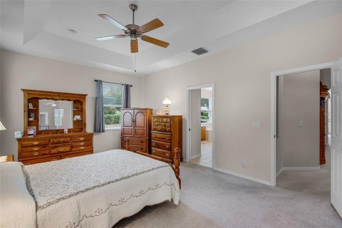 House in Apopka, Florida 4 bedrooms, 294.78 sq.m. № 1917716 - photo 17