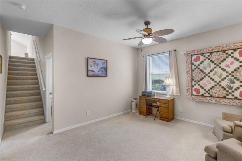 House in Apopka, Florida 4 bedrooms, 294.78 sq.m. № 1917716 - photo 23