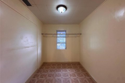 Immobilier commercial à vendre à Bartow, Floride: 6 chambres, 189.33 m2 № 2215018 - photo 15