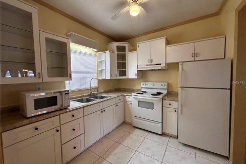 Immobilier commercial à vendre à Bartow, Floride: 6 chambres, 189.33 m2 № 2215018 - photo 8